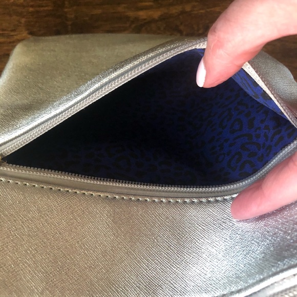 Silver Metallic Crossbody (NWOT) - Picture 5 of 7